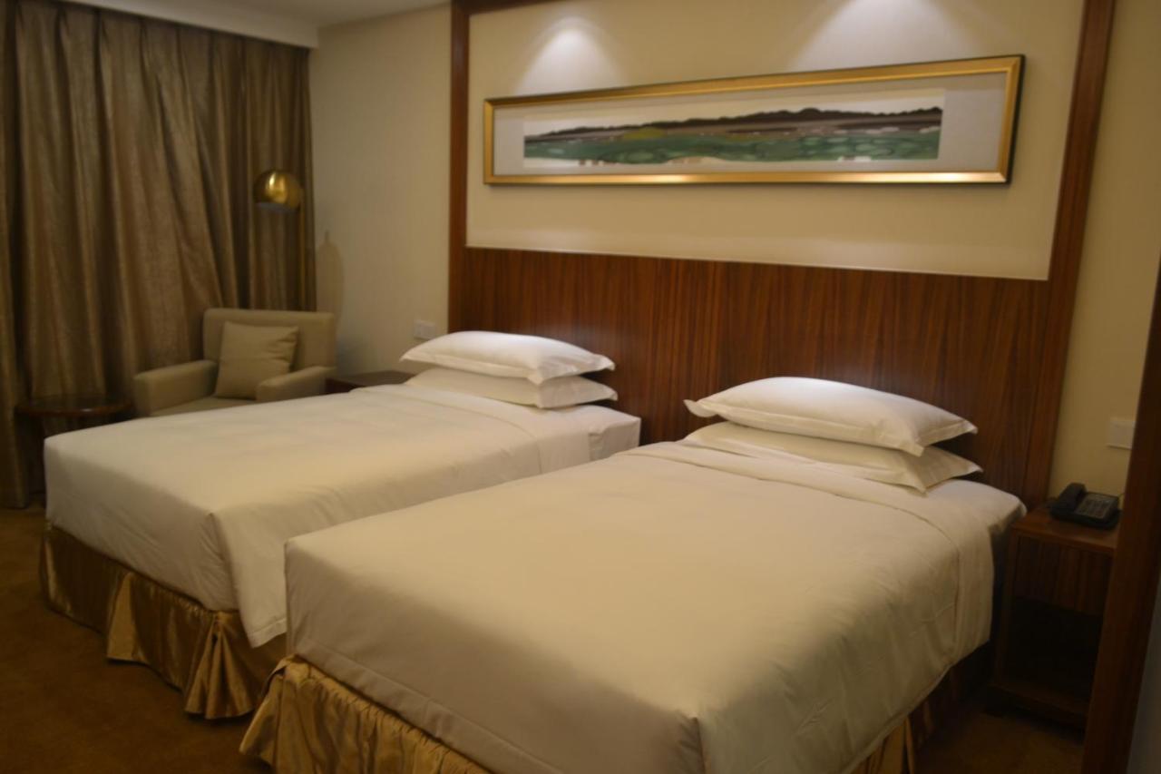 Hotel Kaloum Конакрі Екстер'єр фото